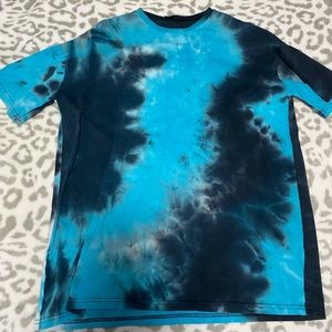 OVERSIZED WOMENS TSHIRT